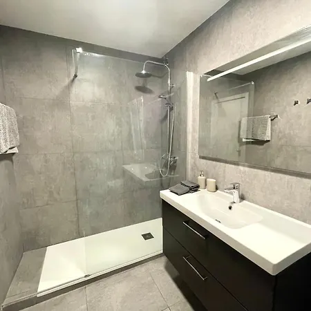 La Pimentera 3 - Parking Gratis