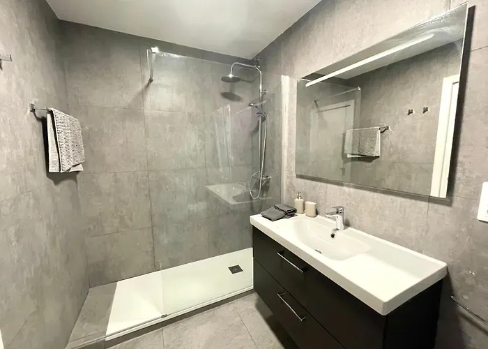 La Pimentera 3 - Parking Gratis