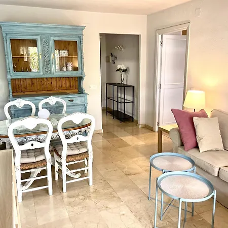 Marbella Centro Amplio Apartamento Con Parking Gratis Y Terraza - Magnolia Properties Διαμέρισμα